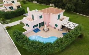 Villa Fedra - 3 Bedrooms - Sleeps 6p